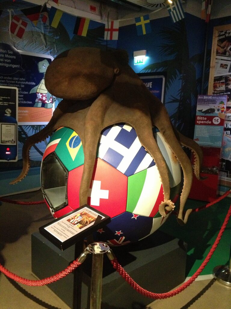 Paul the Octopus anıtı